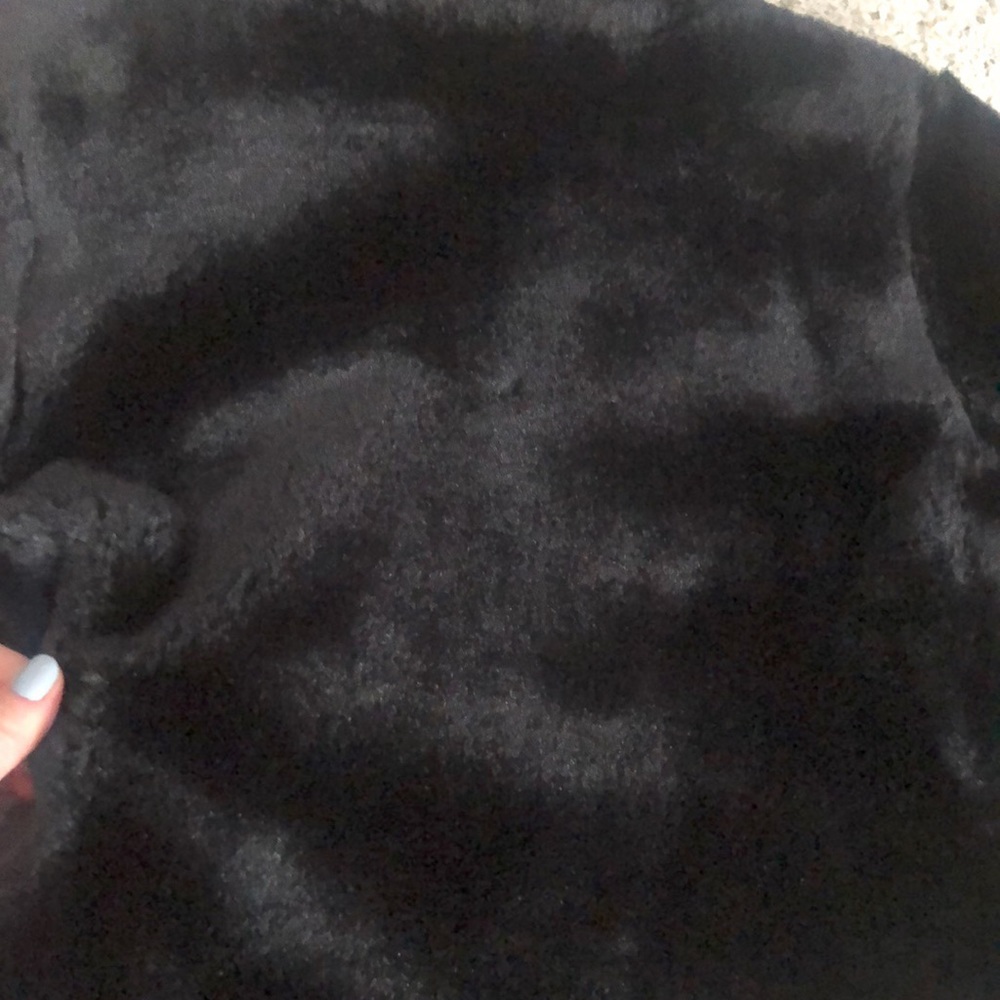 Girls fur Jacket - Picture 10 of 10